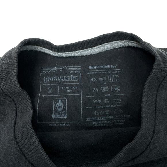 Patagonia Men's T-Shirt Small Responsibili-Tee Pocket Black Short Sleeve - Picture 3 of 5